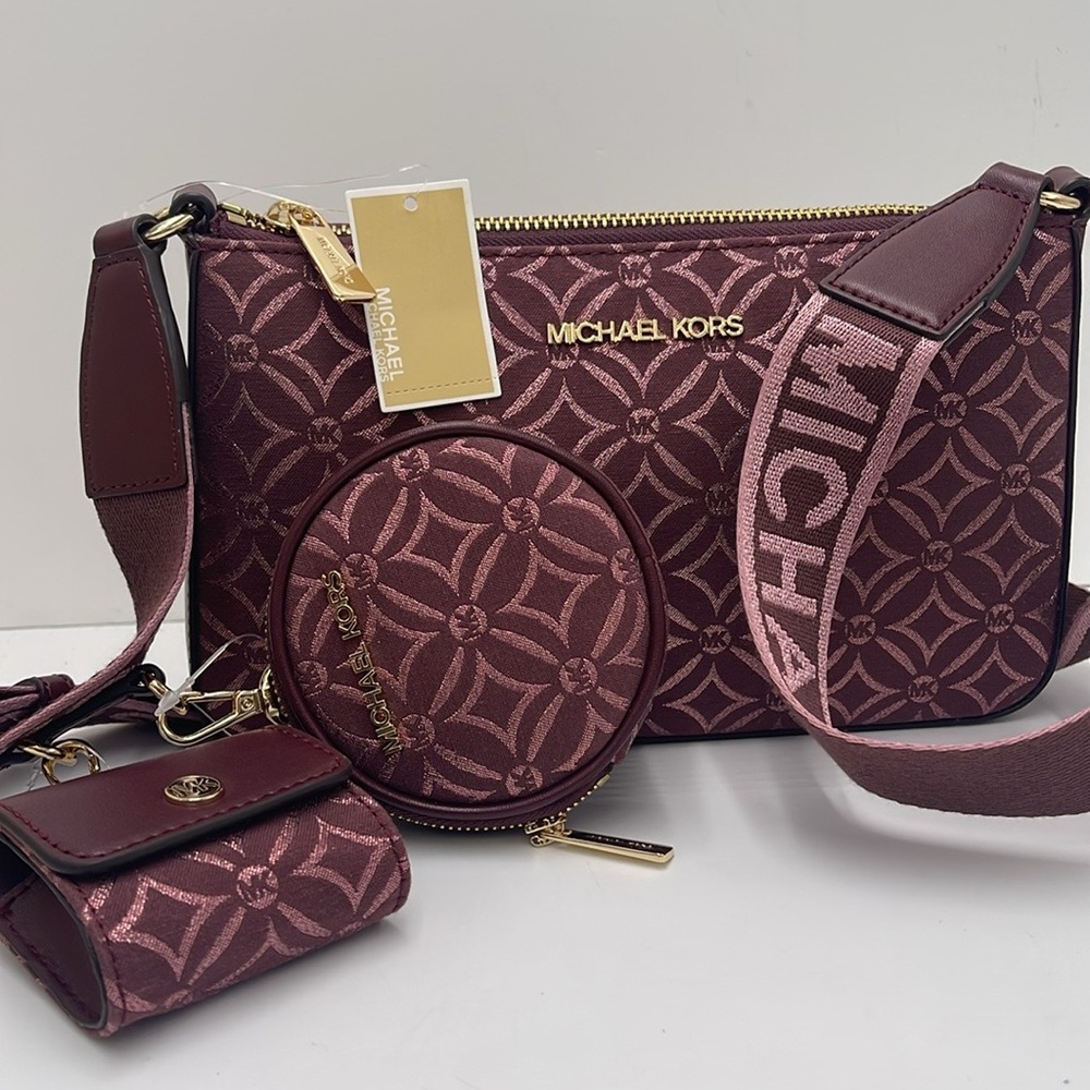 MICHAEL KORS Jet Set Travel Small Logo Jacquard Crossbody With Tech Attach - Oxb